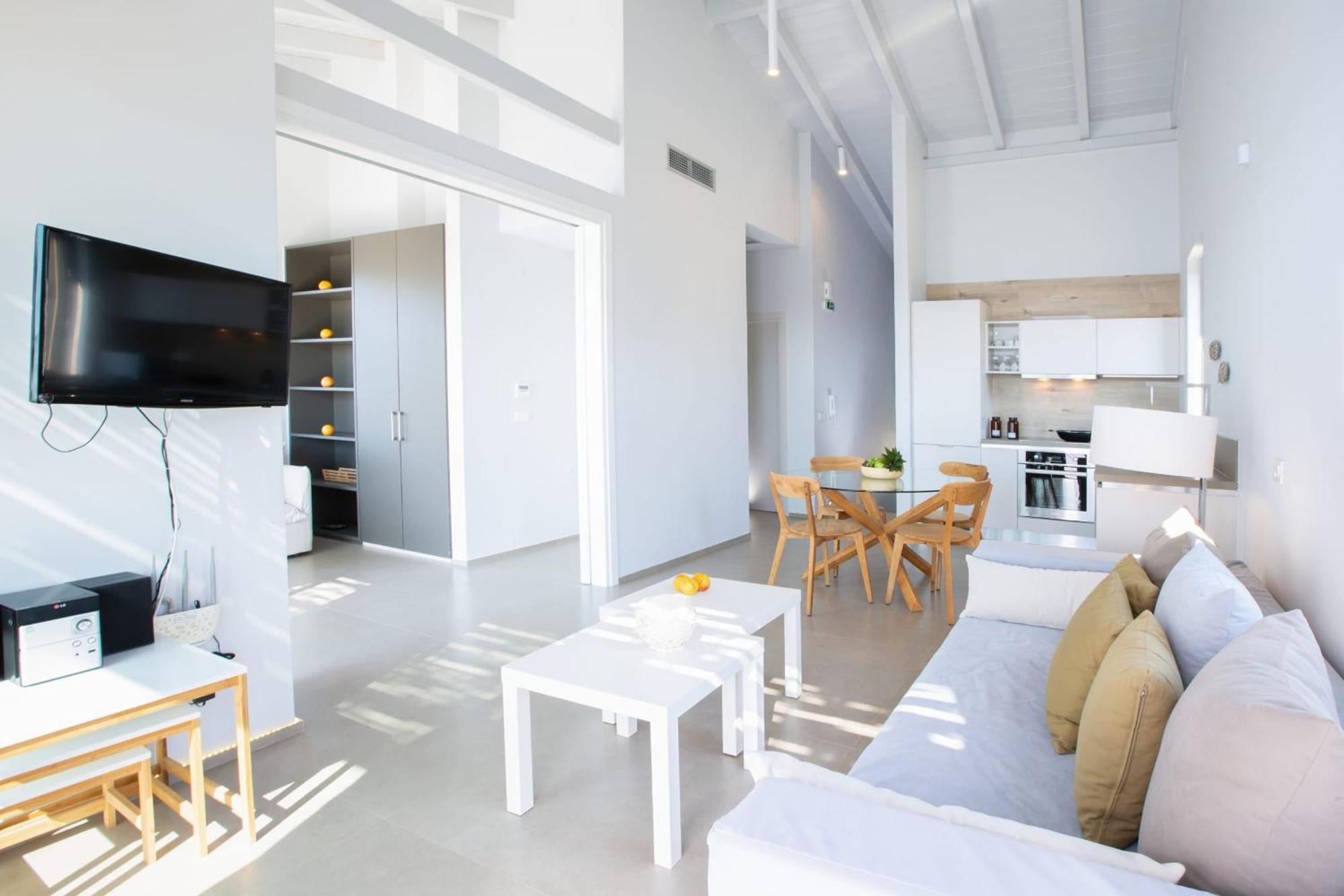 Villa Kalamos - Modern Villa In Sivota Bay With Direct Access To Sea エクステリア 写真
